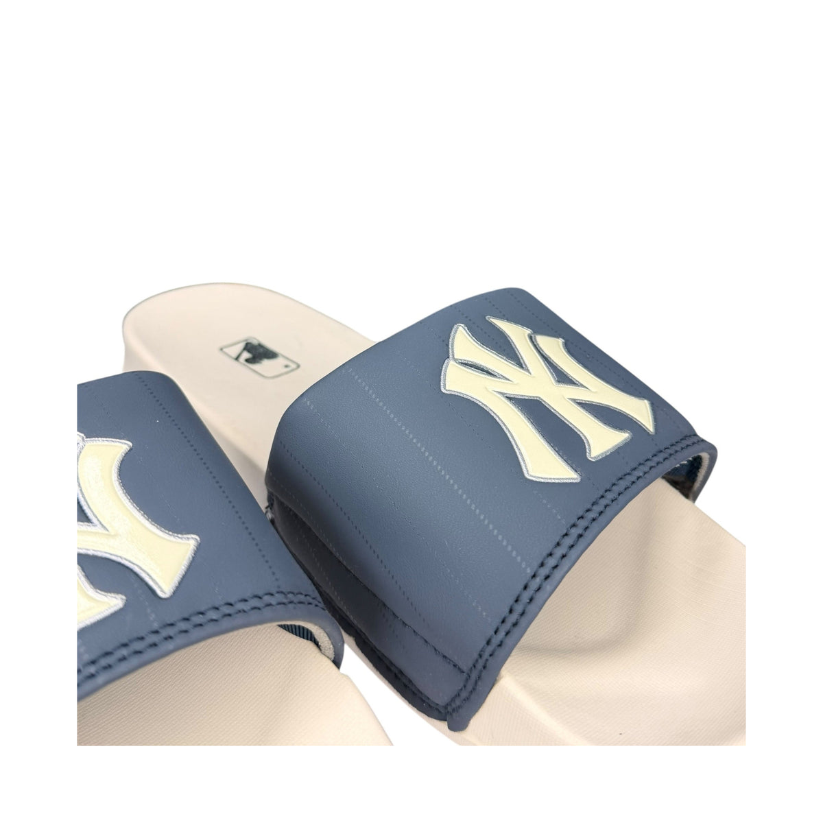 MLB New York slippers
