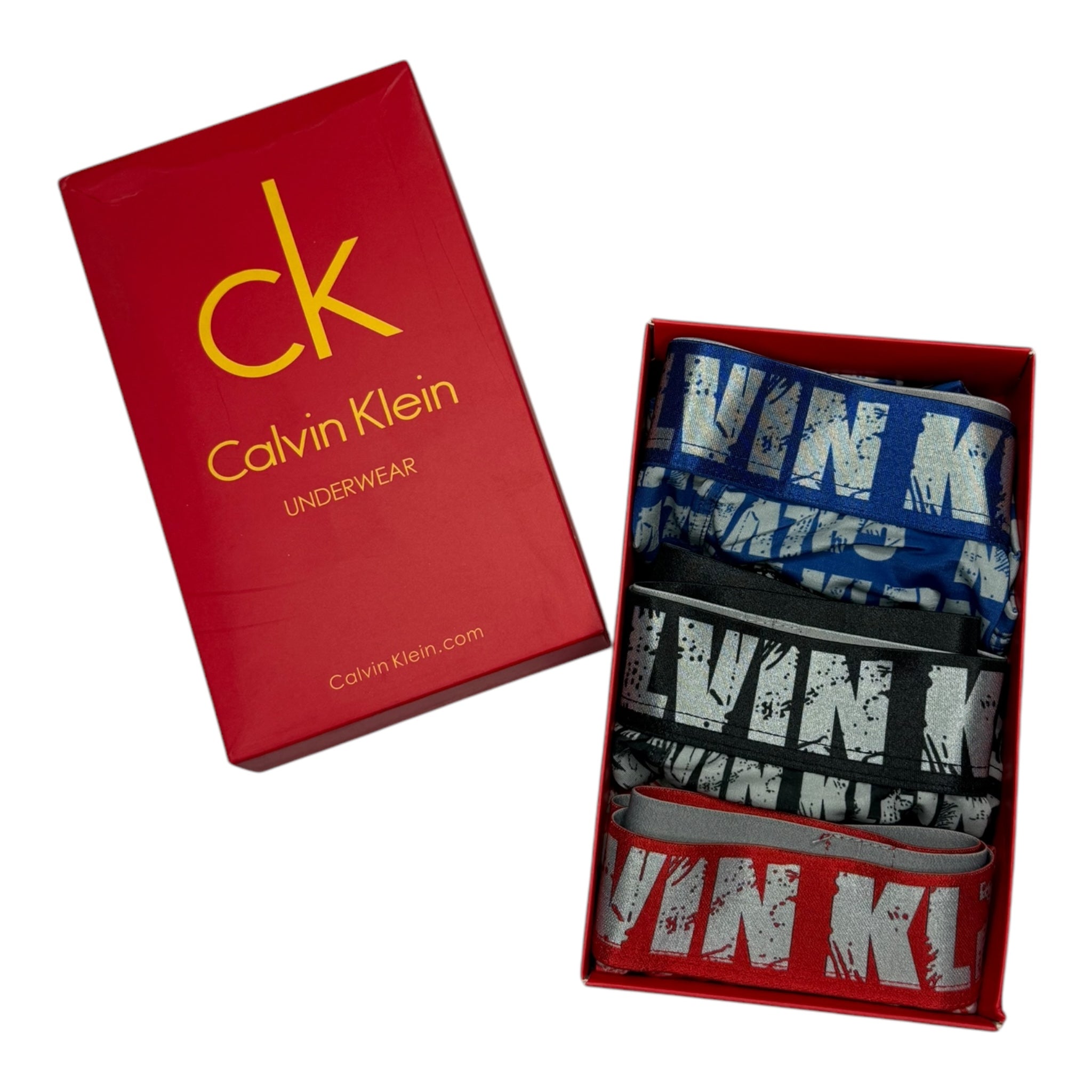 ملابس داخلية كالفن كلاين