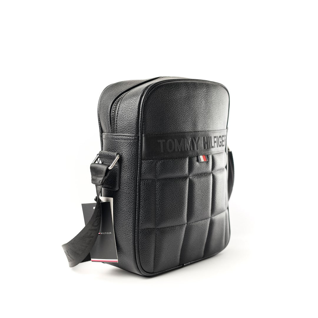 حقيبة كروس تومي هيلفيغر