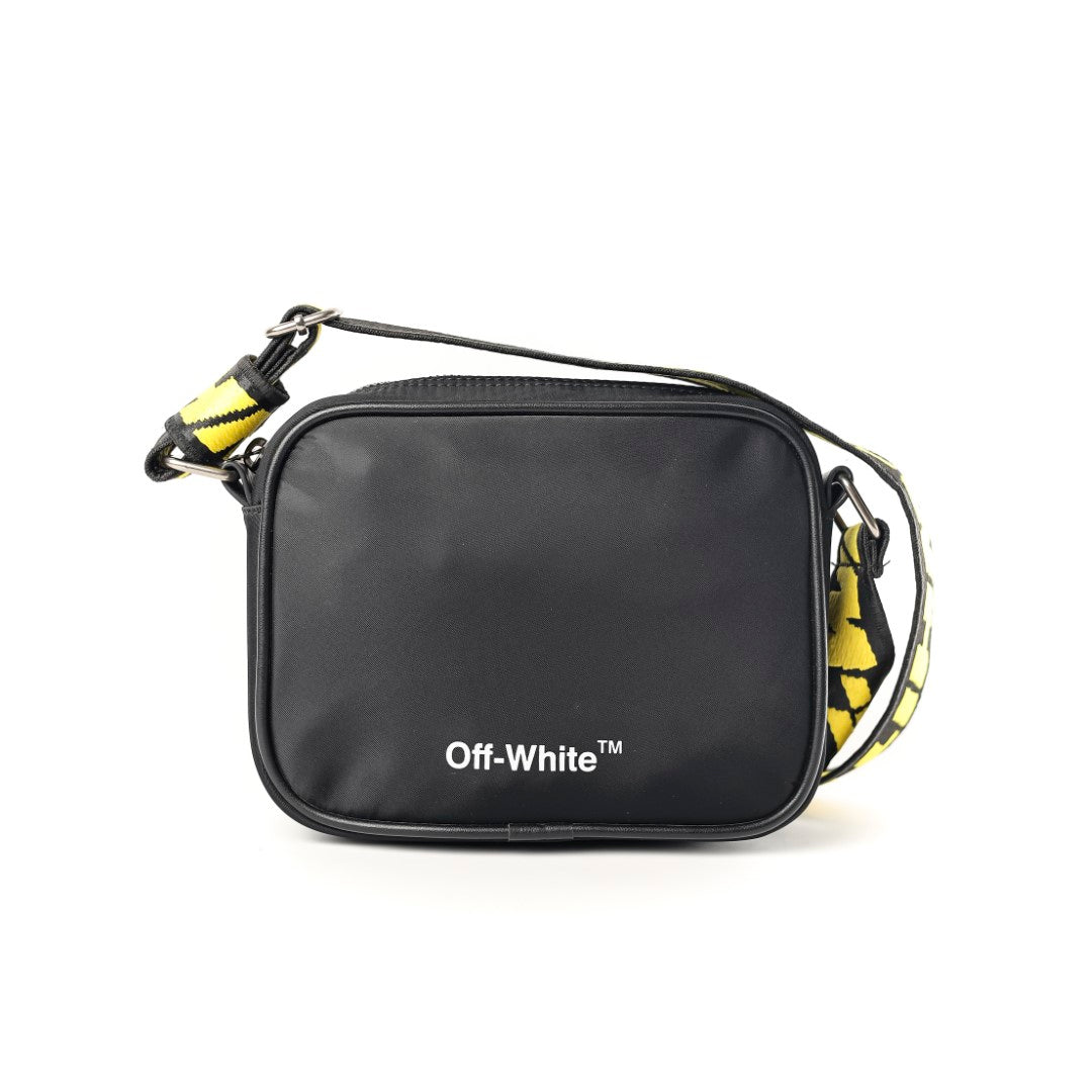 حقيبة كروس باللون الأبيض العاجي