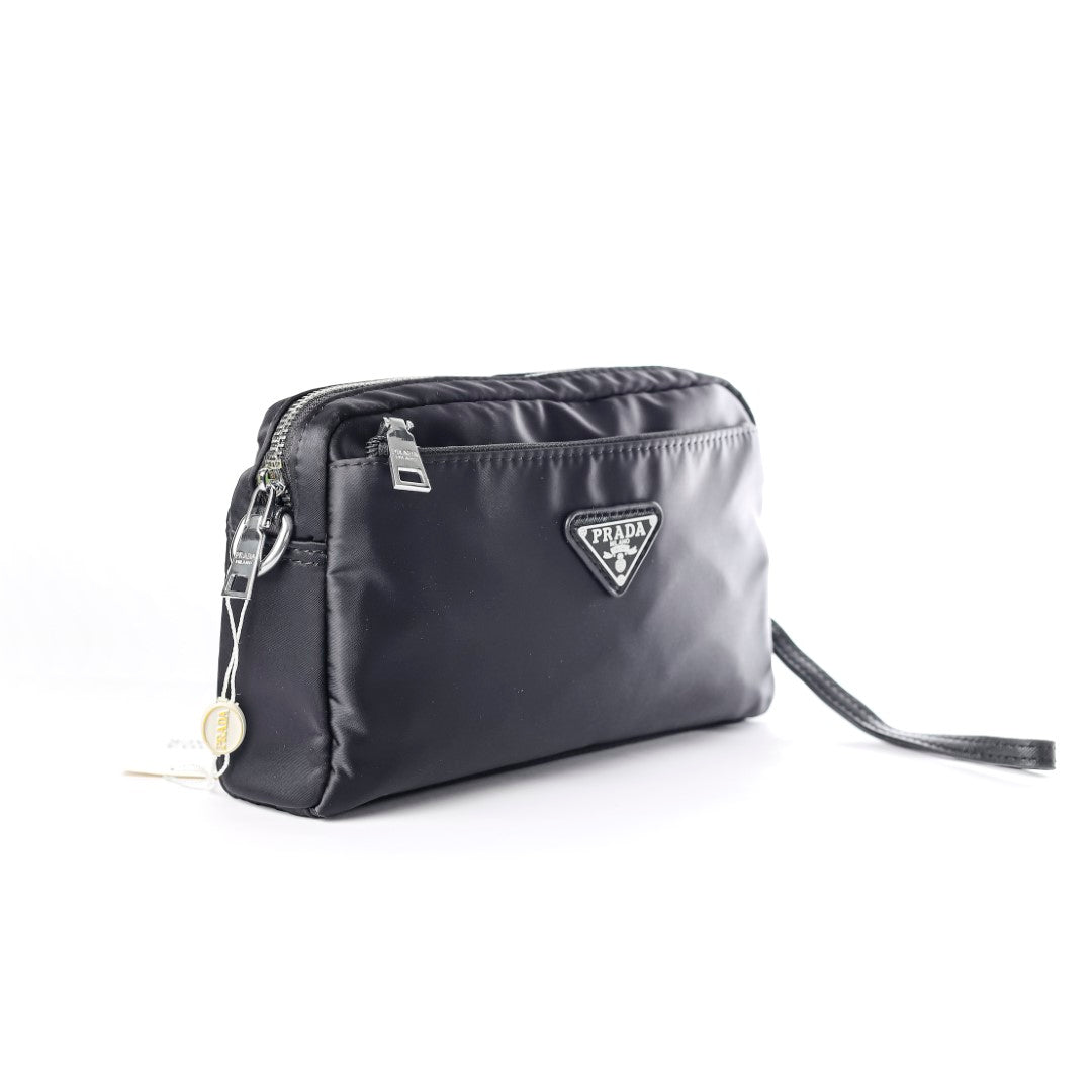 حقيبة يد وحقيبة كروس برادا