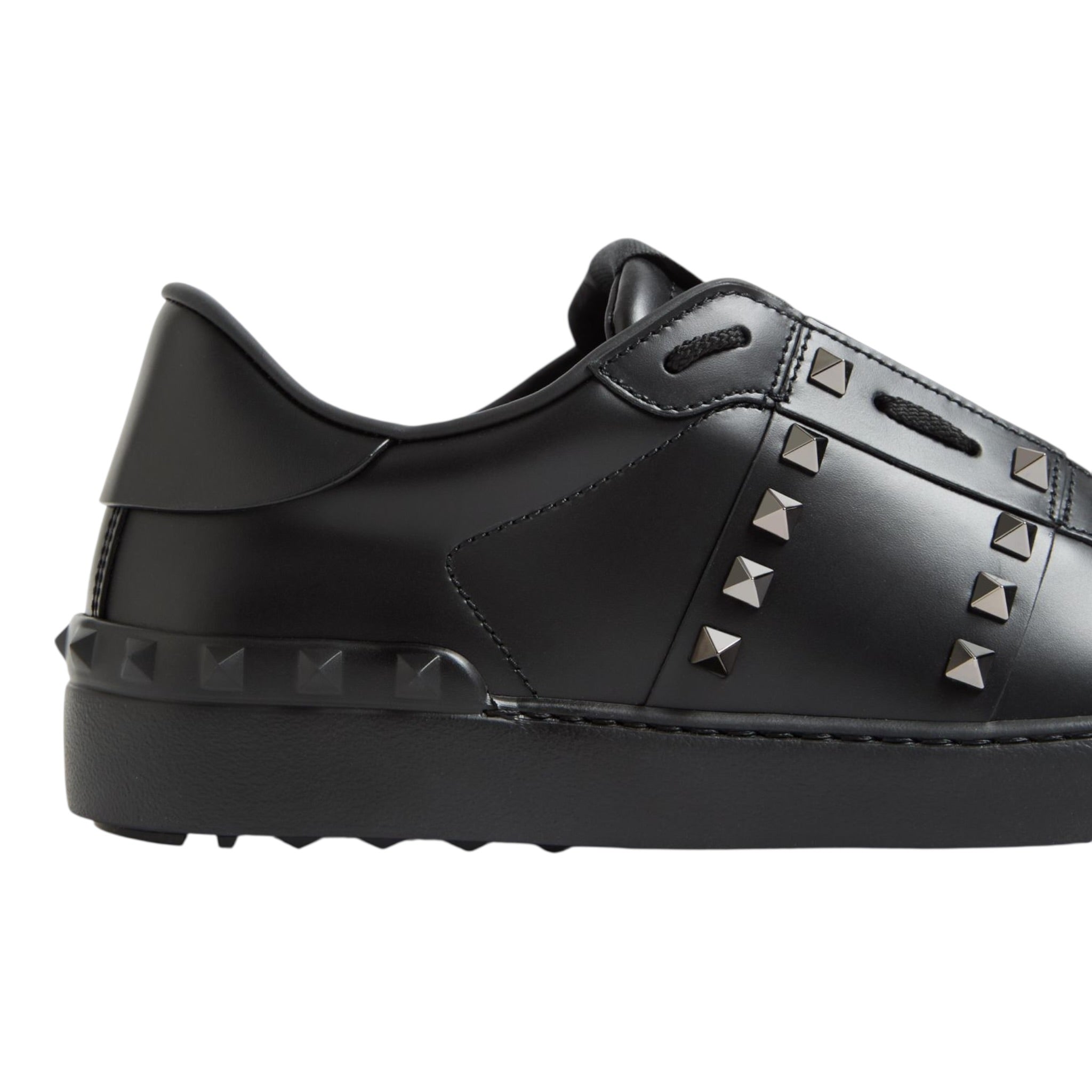 Rockstud Untitled Sneaker In Calfskin Leather