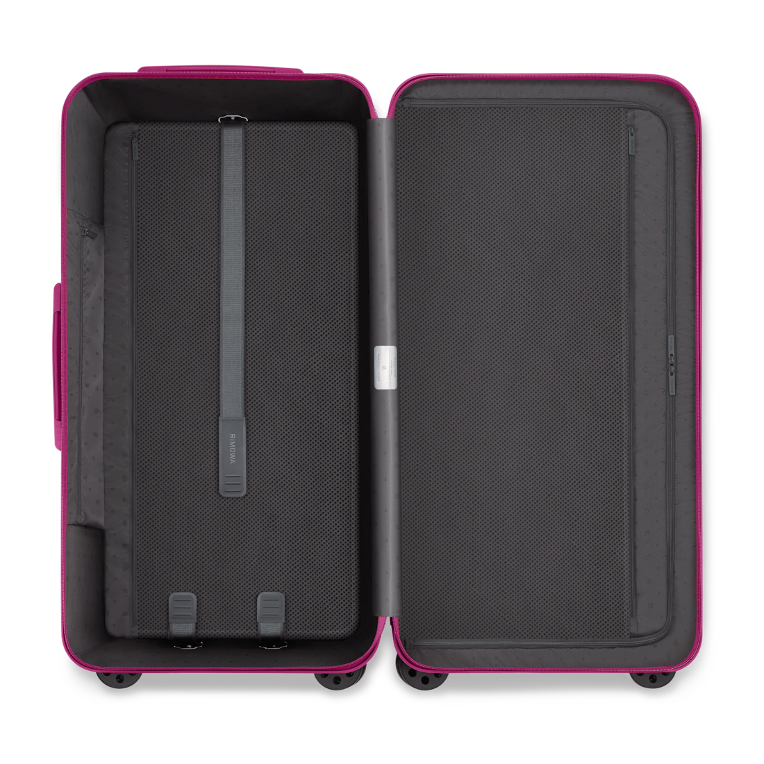RIMOWA Essential Trunk Plus – Gloss Magenta Purple, product view 5