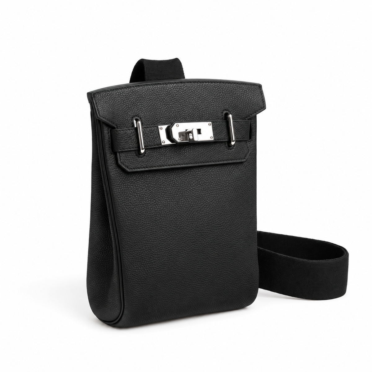 Hermès Hac a Dos PM – Noir – Three-quarter view on white background