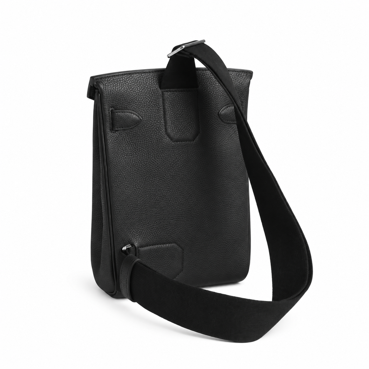 Hermès Hac a Dos PM – Noir – Rear view on white background