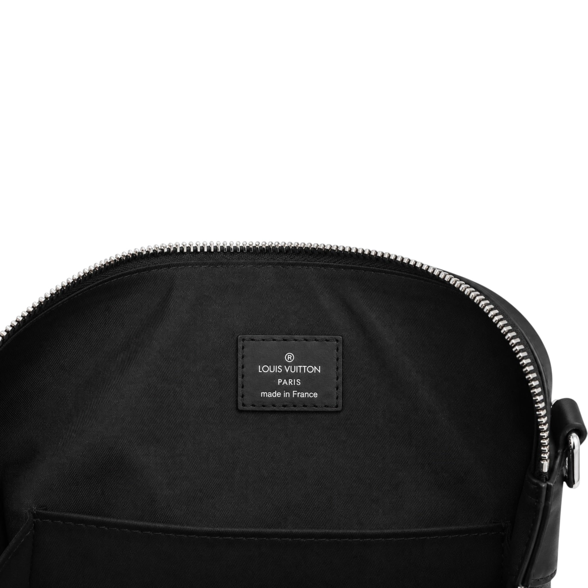 Louis Vuitton Tote Explorer