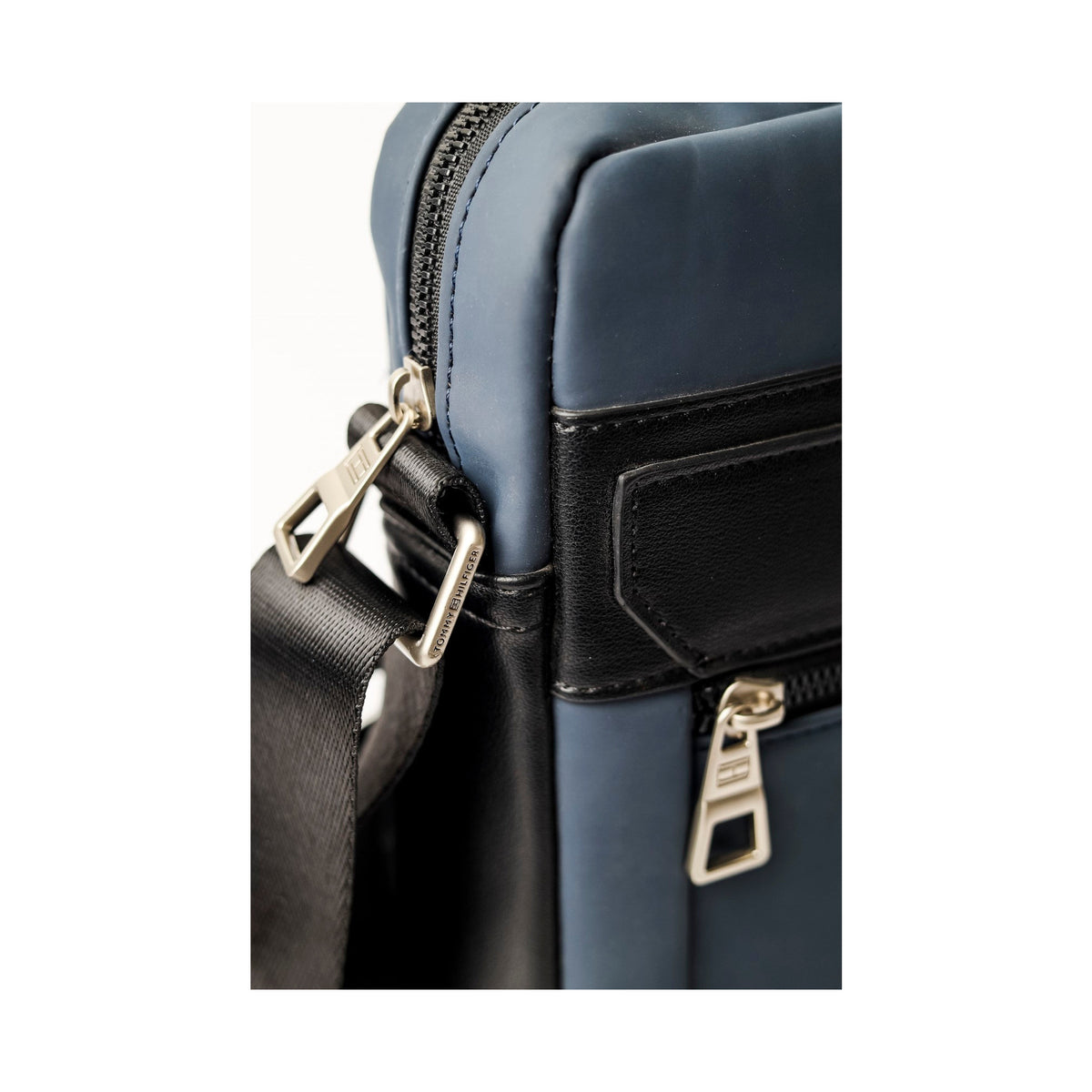 Tommy Hilfiger Corss Bag