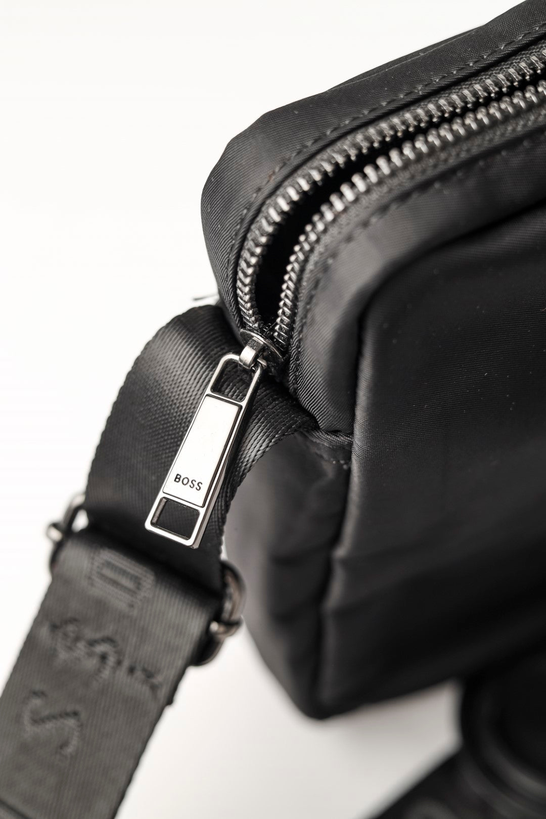 Boss Cross Bag