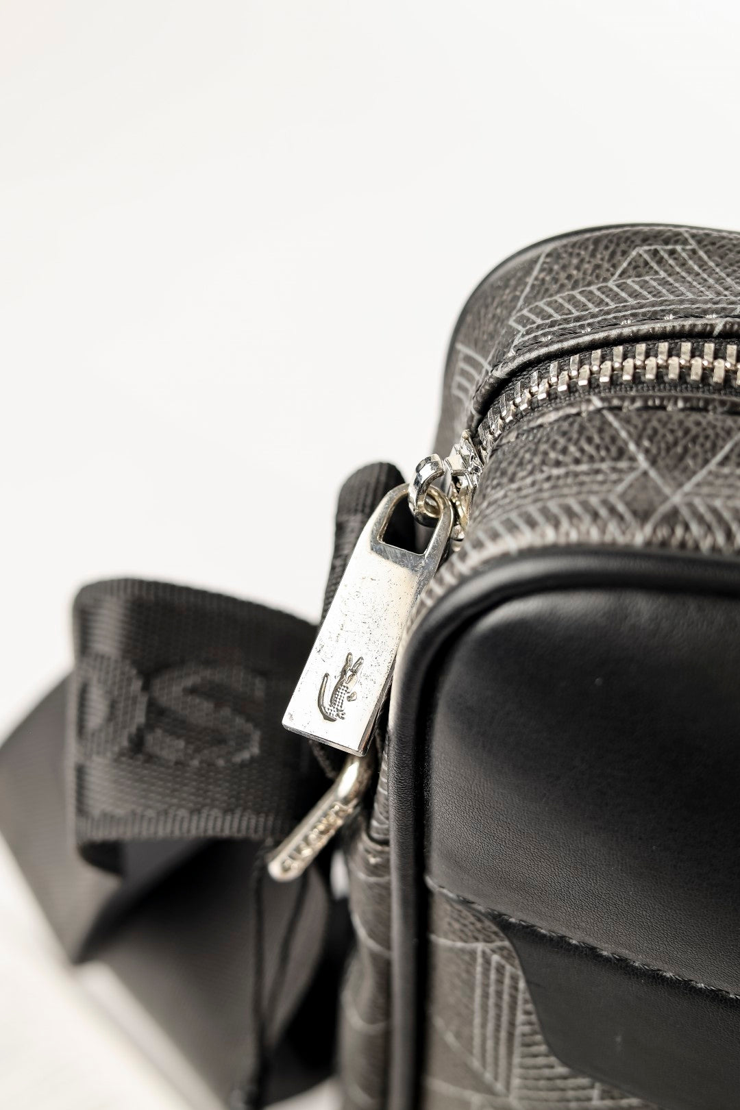 Lacoste Cross Bag