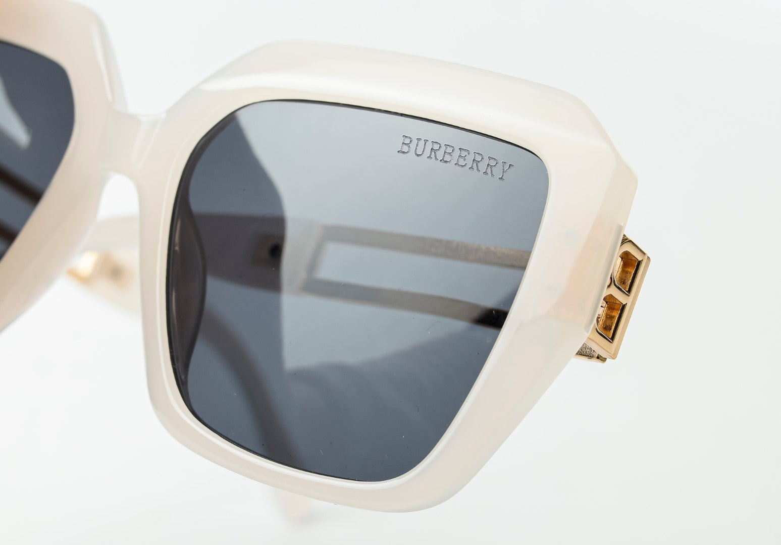 Burberry Sunglasses