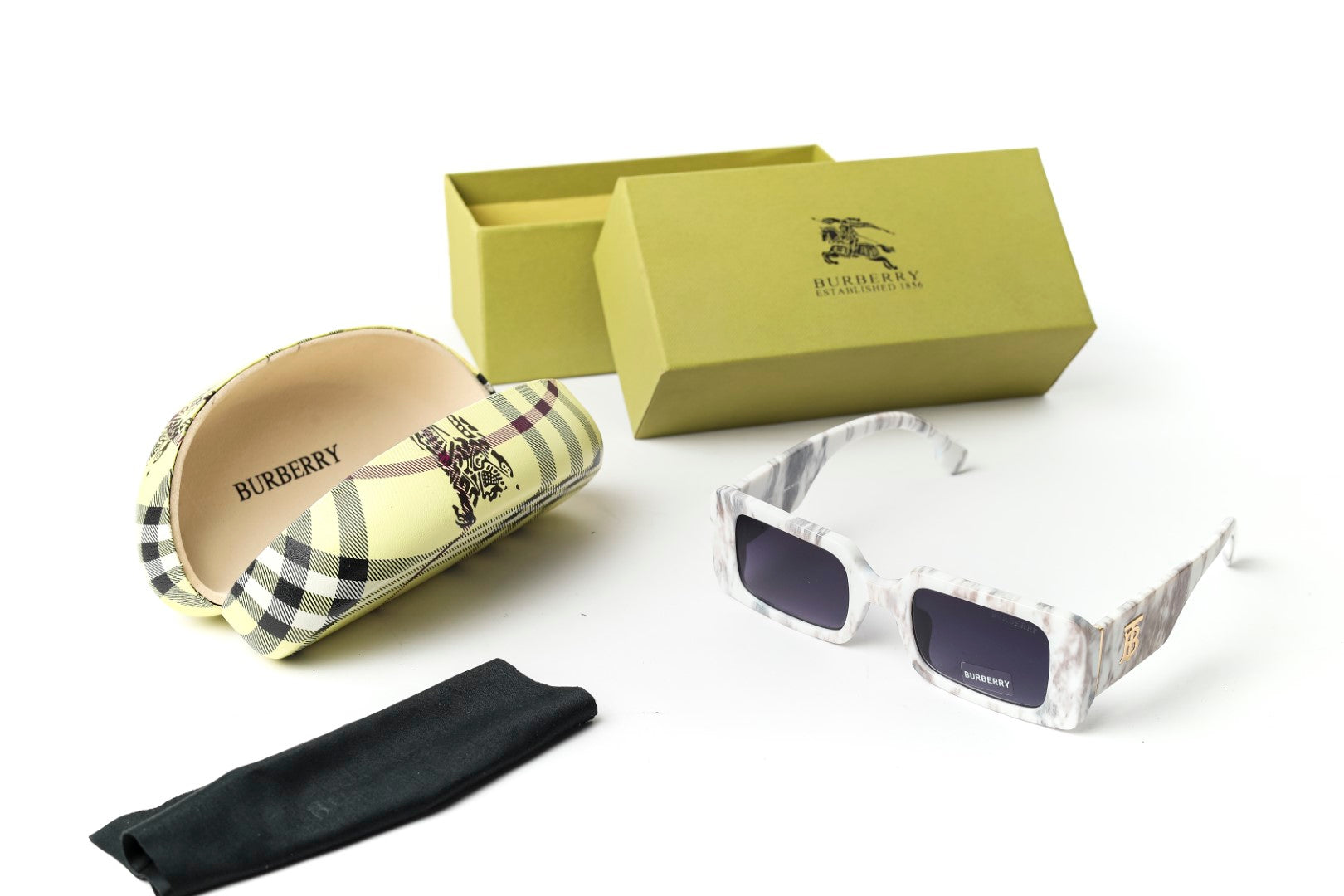 Burberry Sunglasses