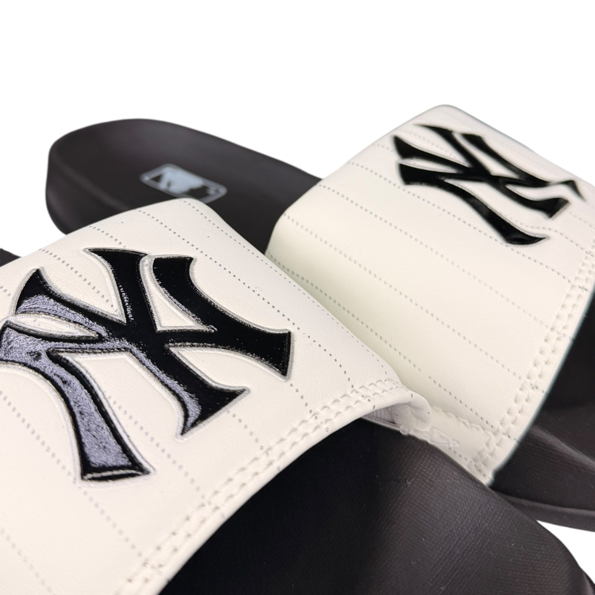 MLB New York slippers