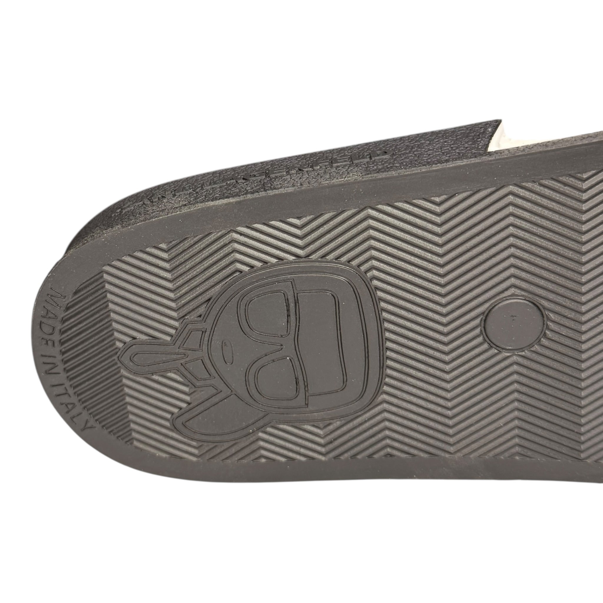 Karl Lagerfeld slippers