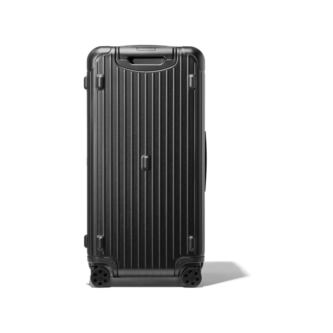 RIMOWA Essential Trunk Plus – Matte Black, product view 4